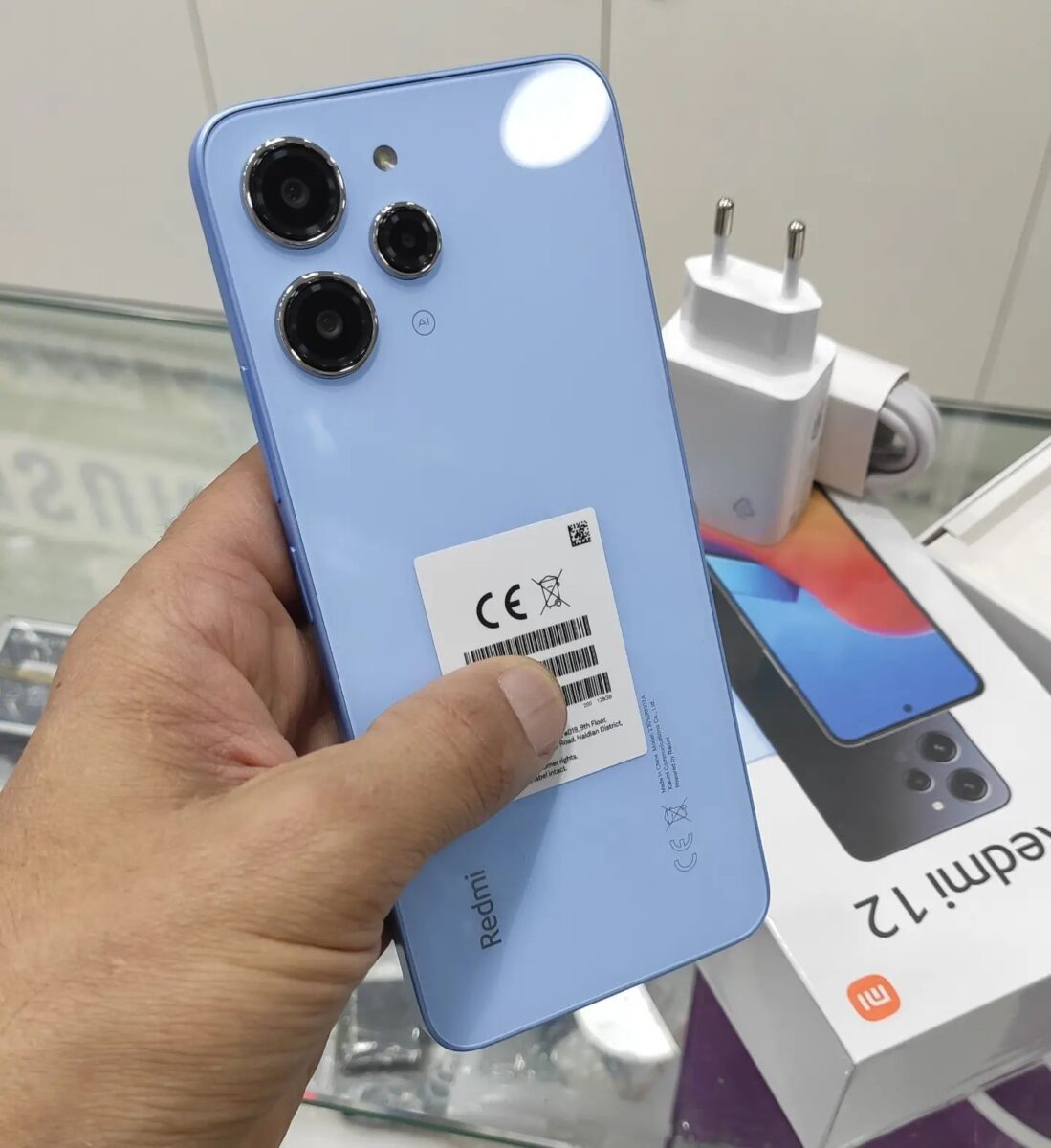Redmi 12 é bom? Vale a pena?